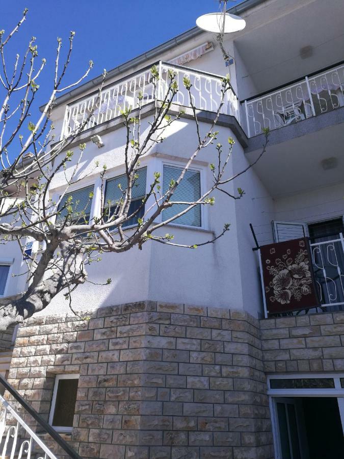 Apartman Ban Brodarica  Esterno foto