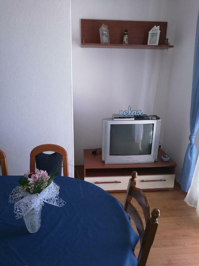 Apartman Ban Brodarica  Esterno foto