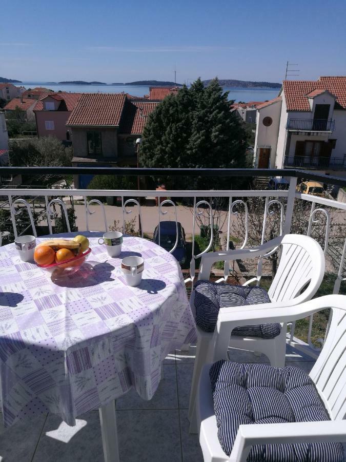 Apartman Ban Brodarica  Esterno foto